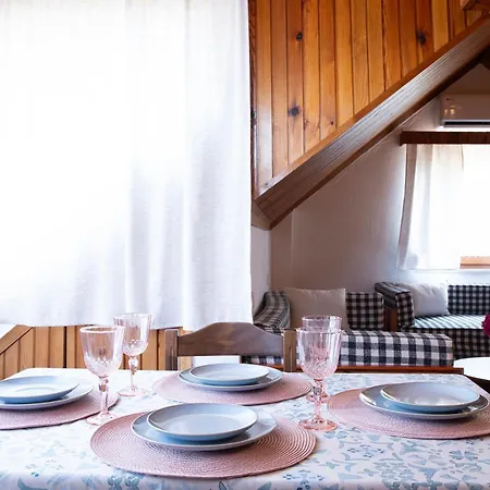 Thea 2 Apartamento *