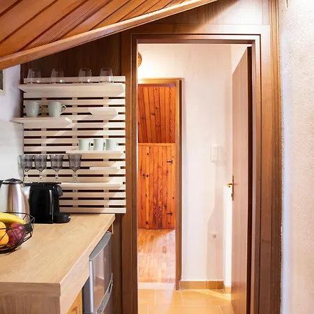 Thea 2 Apartamento *